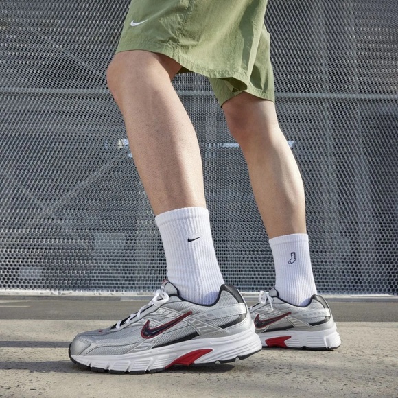 Nike Initiator - Picture 2 of 9